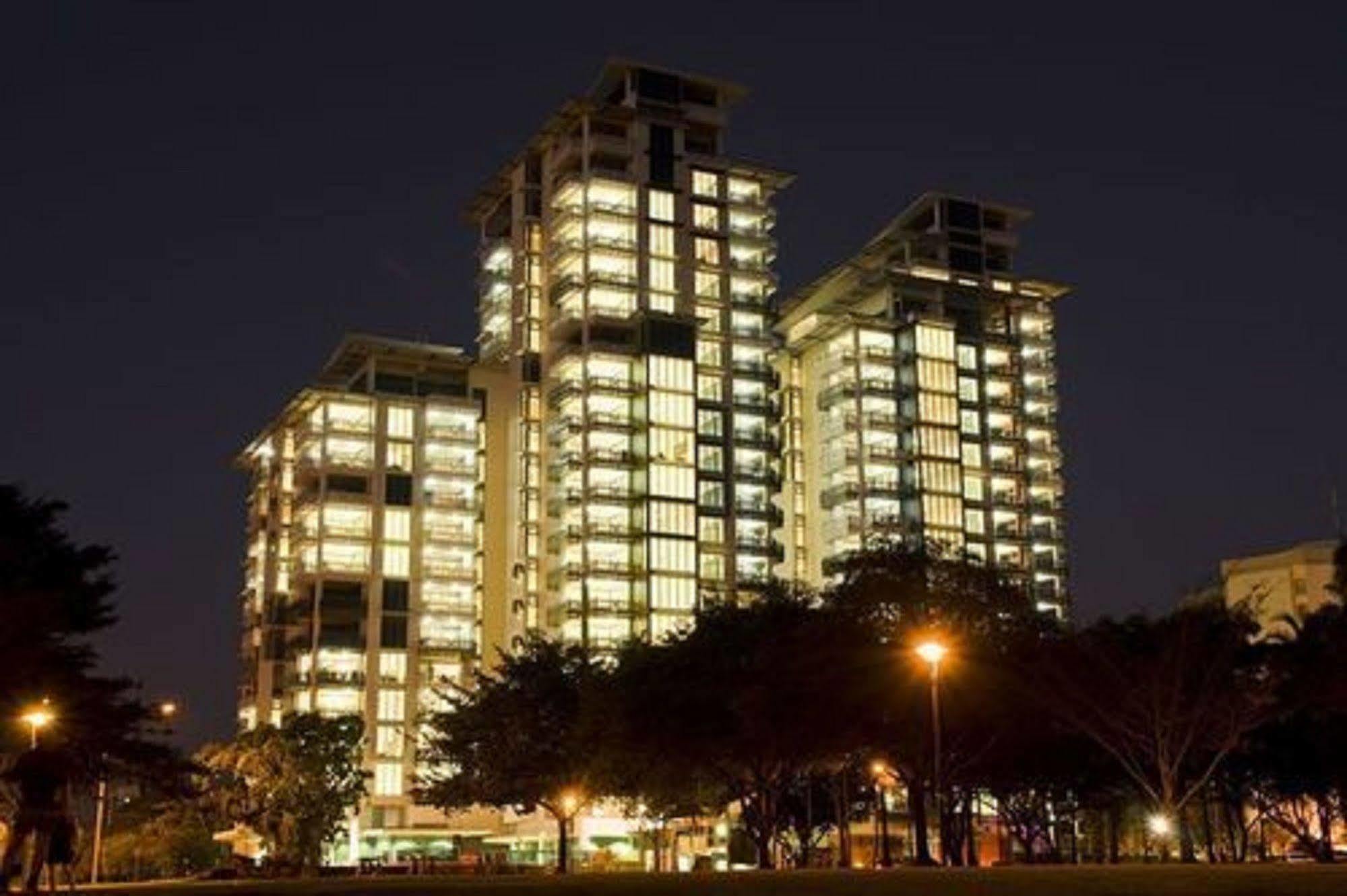 Апартаменты One30 Esplanade Дарвин Экстерьер фото